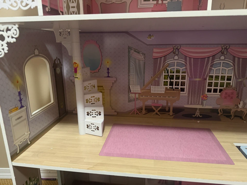 Dollhouse with Accessories - photo 5