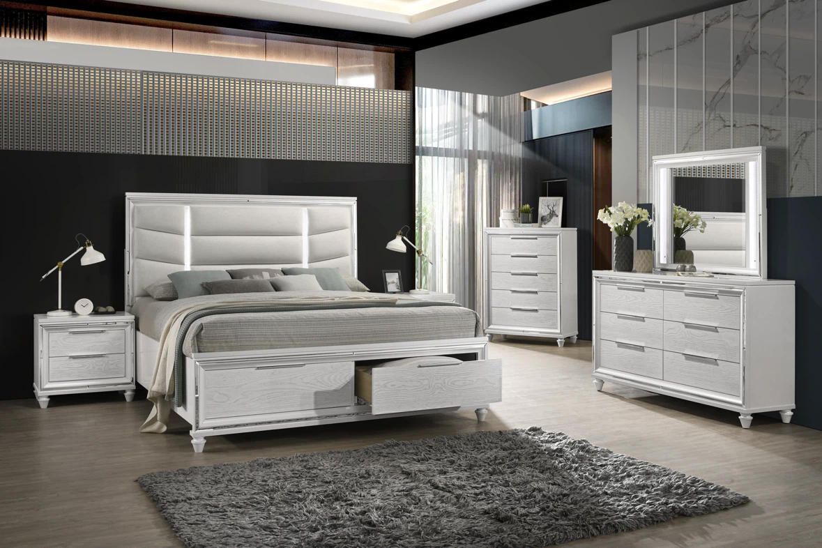 Bedroom set 4 pc bf Mr dr ns
