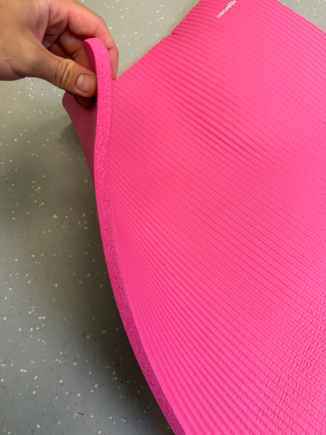 Pink Amazon Basics Yoga Mat - photo 2