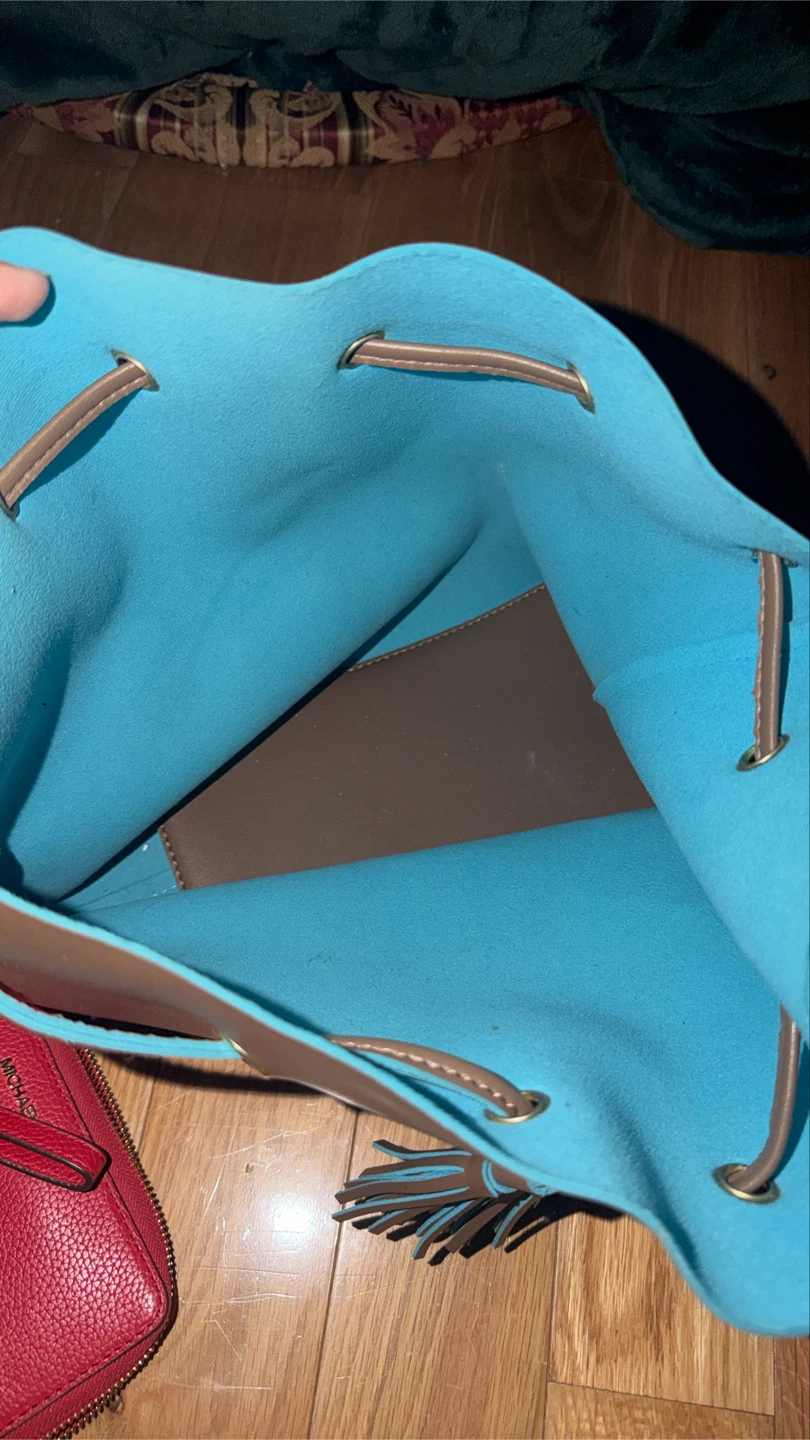 Steve Madden Bucket Bag with Pouch - photo 2