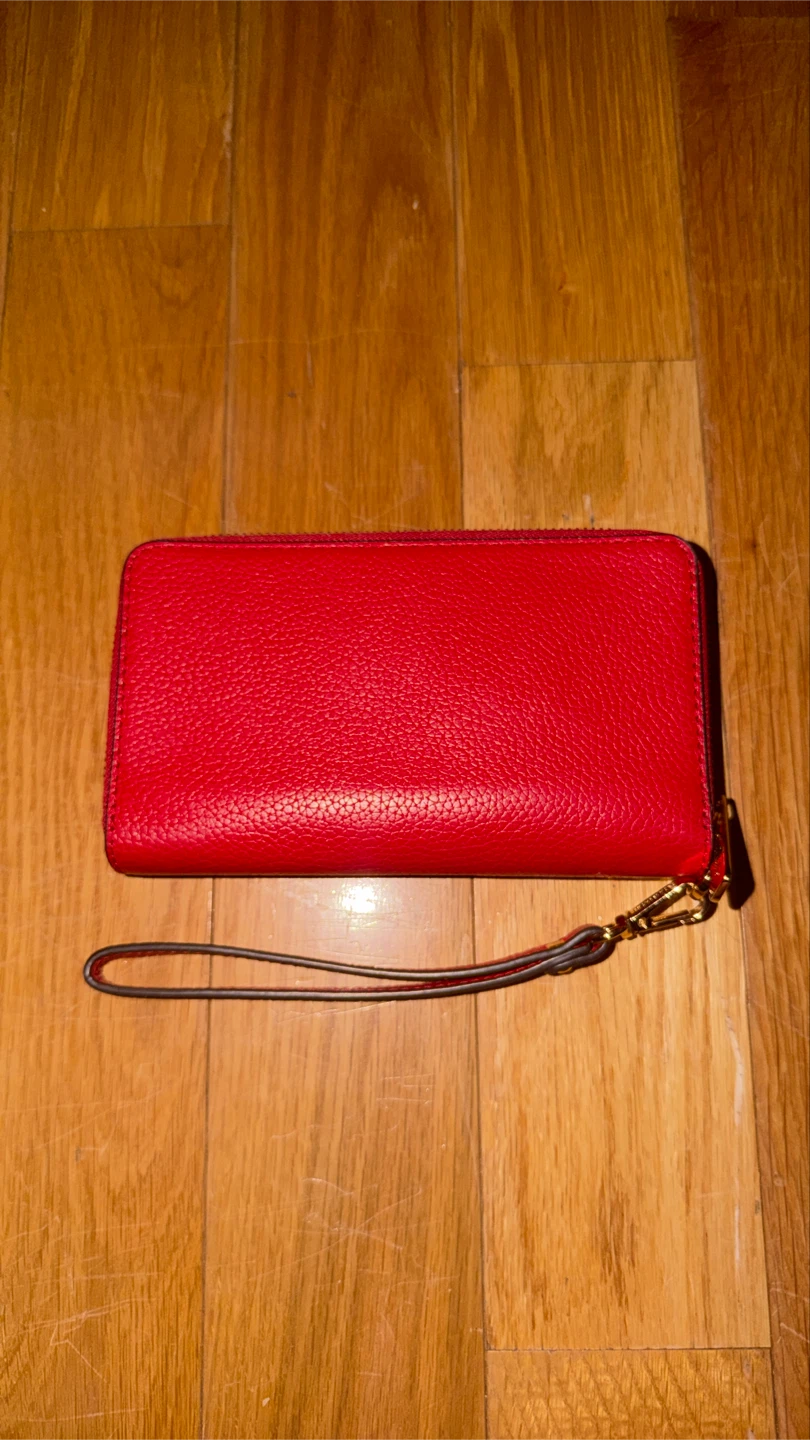Michael Kors Red Leather Wristlet - photo 2