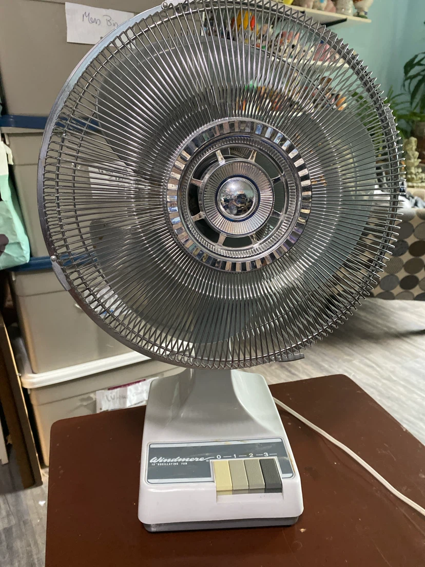 Windmere 12" Oscillating Fan - photo 2
