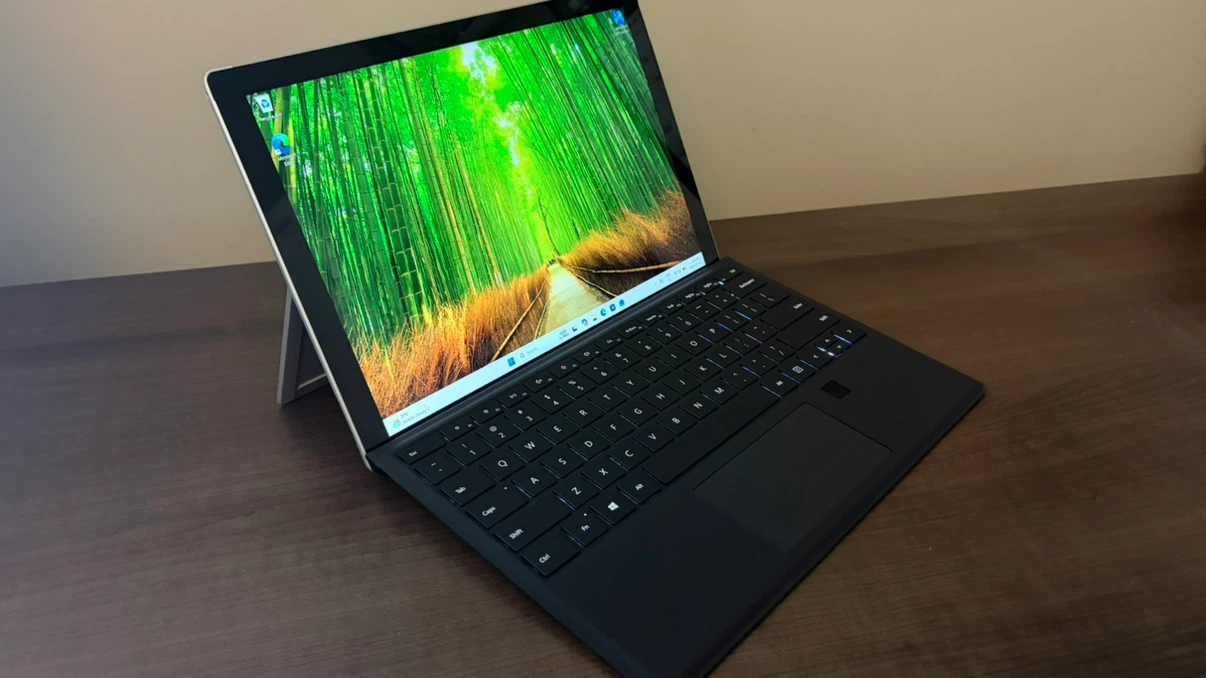 Microsoft Surface Pro 7, Tablet Laptop