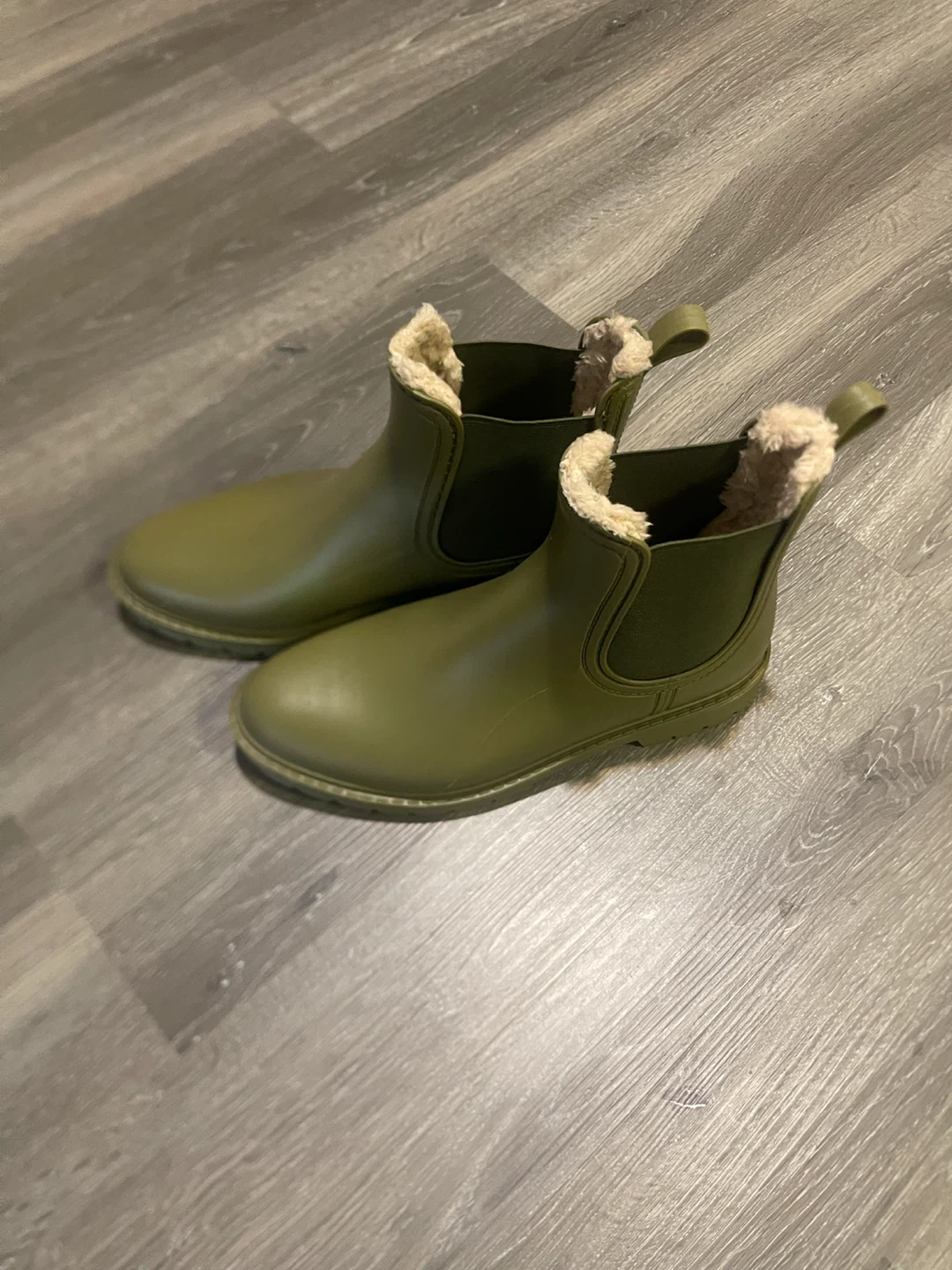 Green Chelsea Rain Boots with Fluffy Lining - photo 2