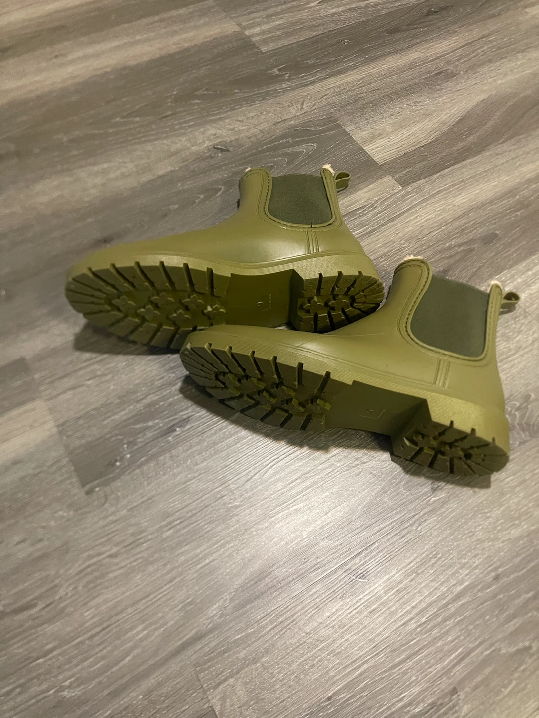 Green Chelsea Rain Boots with Fluffy Lining - photo 3