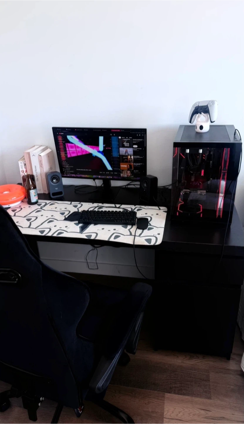 complete gaming set up - photo 2