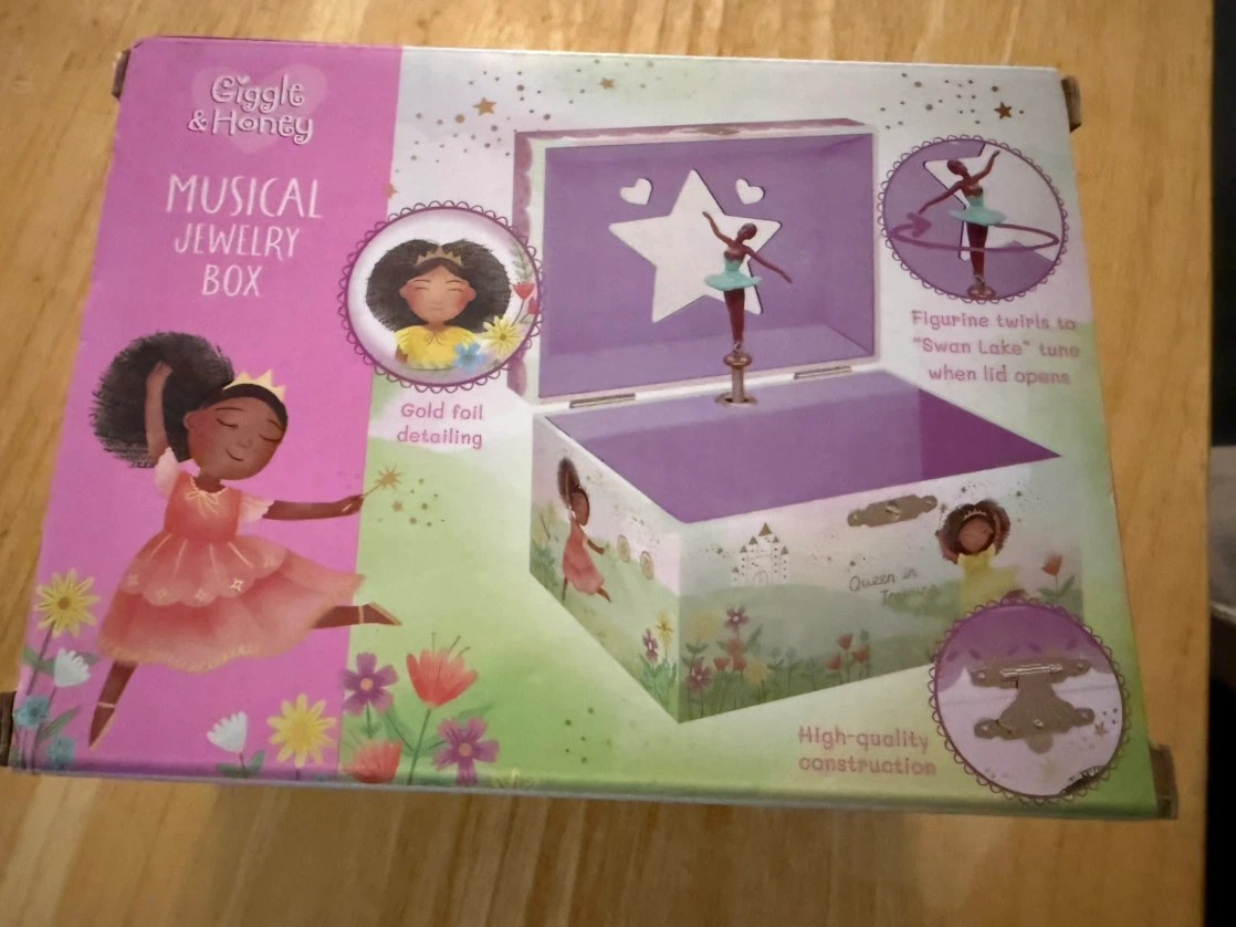 Giggle & Honey Musical Jewelry Box