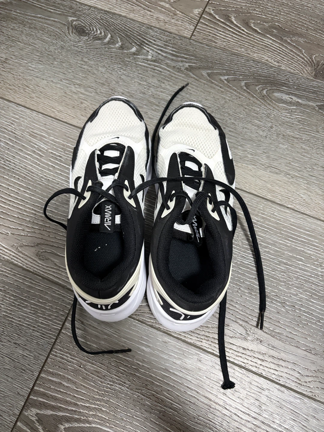 Nike Air Max Sneakers - photo 3
