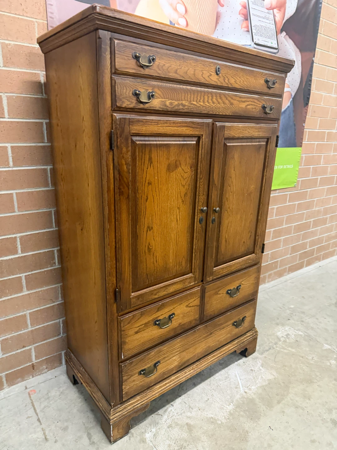 Bassett Armoire Wardrobe/ Dresser - photo 3