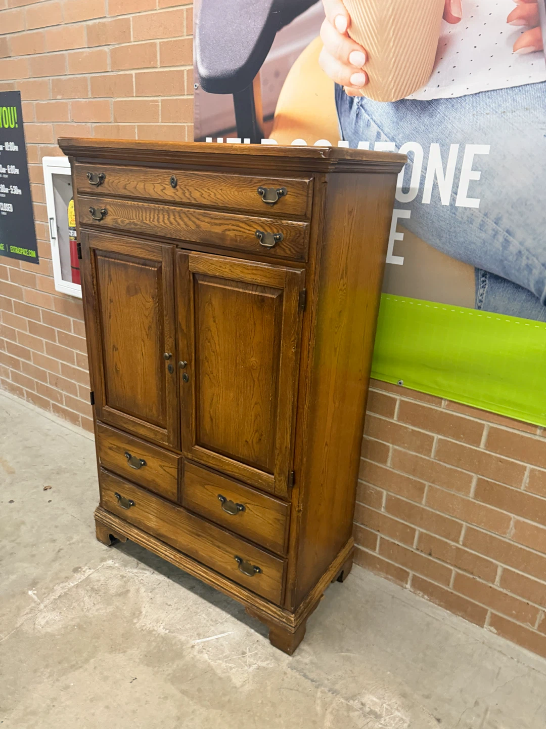 Bassett Armoire Wardrobe/ Dresser - photo 5