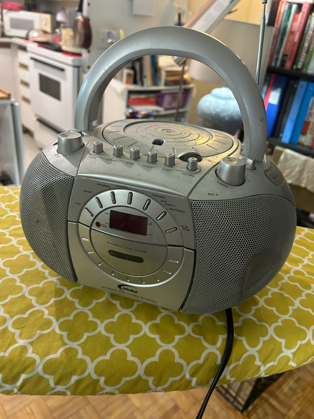 RADIO - FM/AM