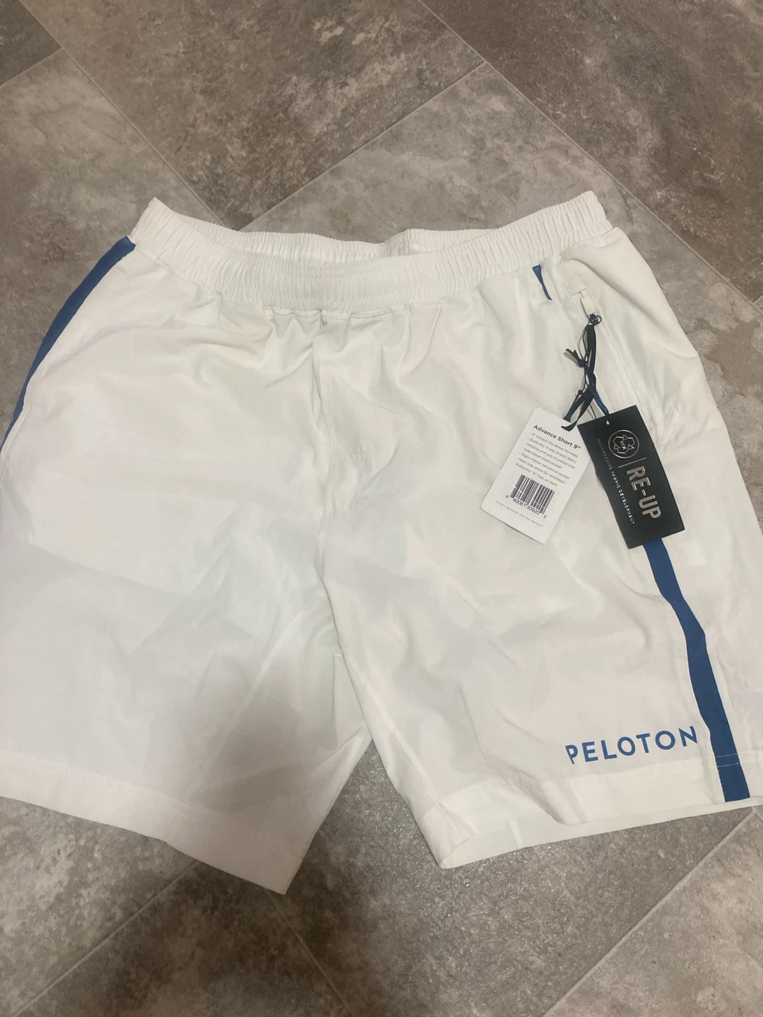 New Peloton FourLaps Men’s Shorts size XL