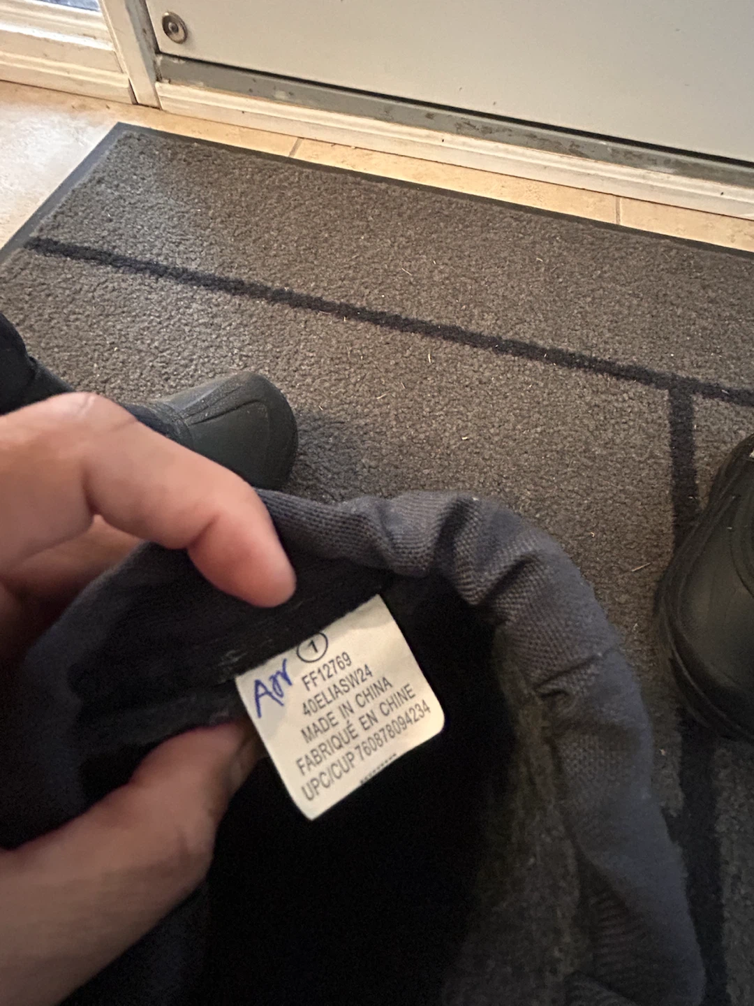 Black Winter Boots Size 1 - photo 3