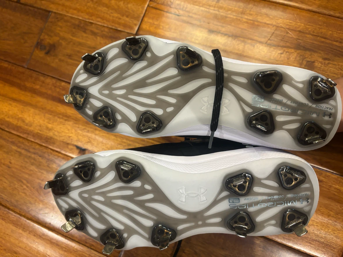 Under Armour Baseball Cleats - photo 2