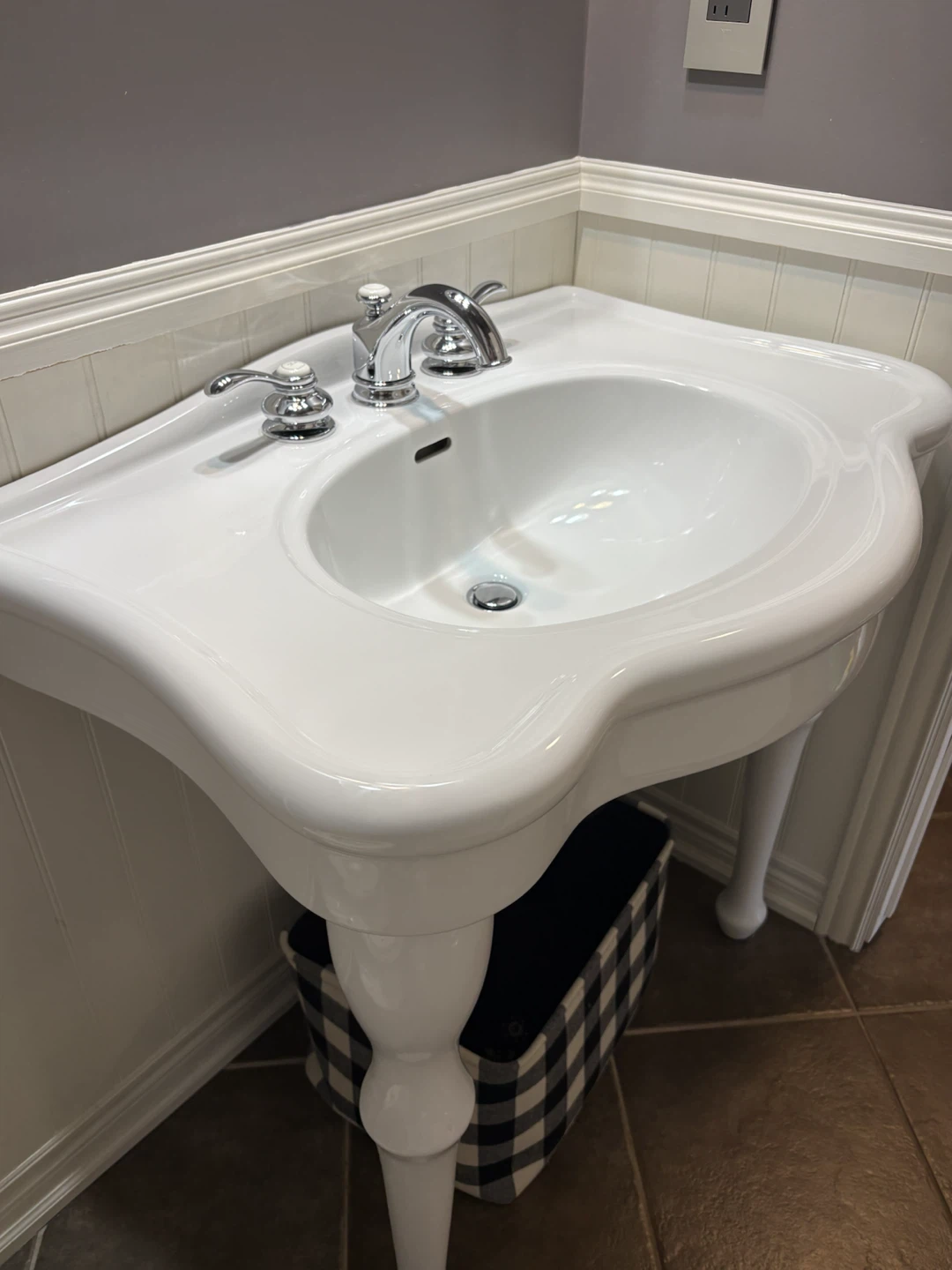 White Pedestal Sink with Chrome Faucet