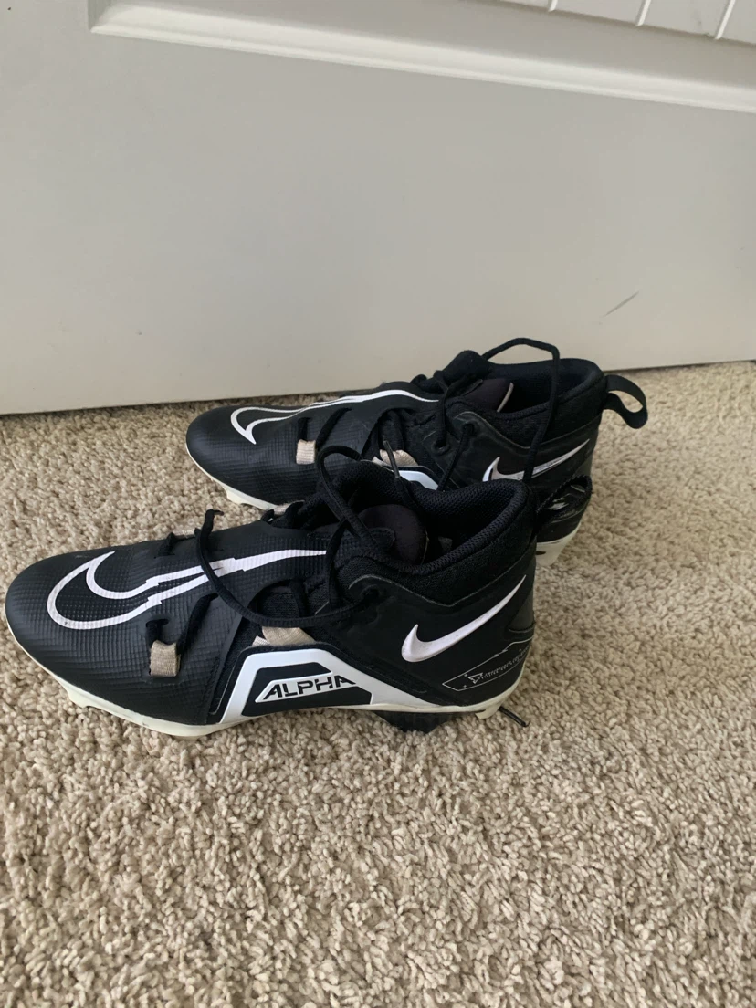 Nike Black Football Cleats - photo 4