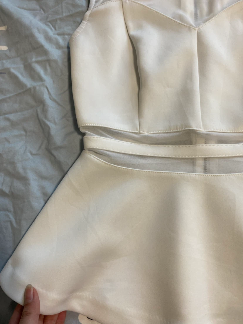 GUESS White Mesh Peplum Top - photo 4