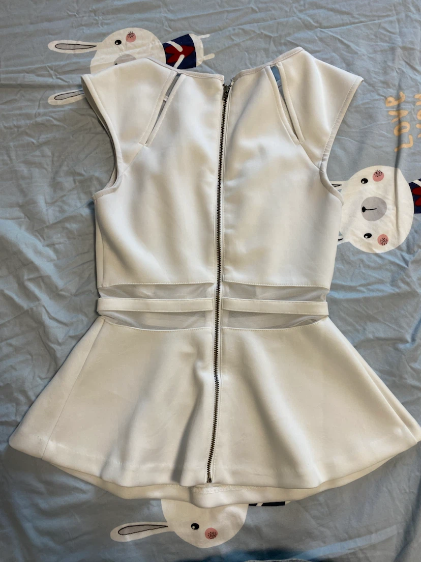 GUESS White Mesh Peplum Top - photo 5
