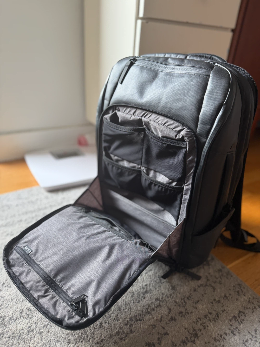 NOMATIC Travel Pack Backpack – Expandable Carry-On Travel Bag - photo 5