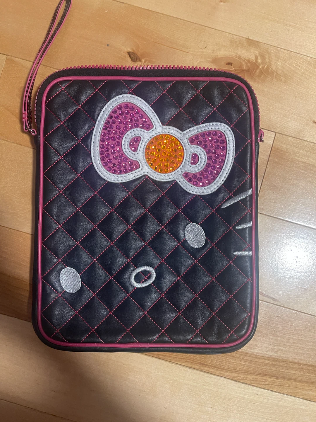 Hello Kitty Quilted Clutch Bag