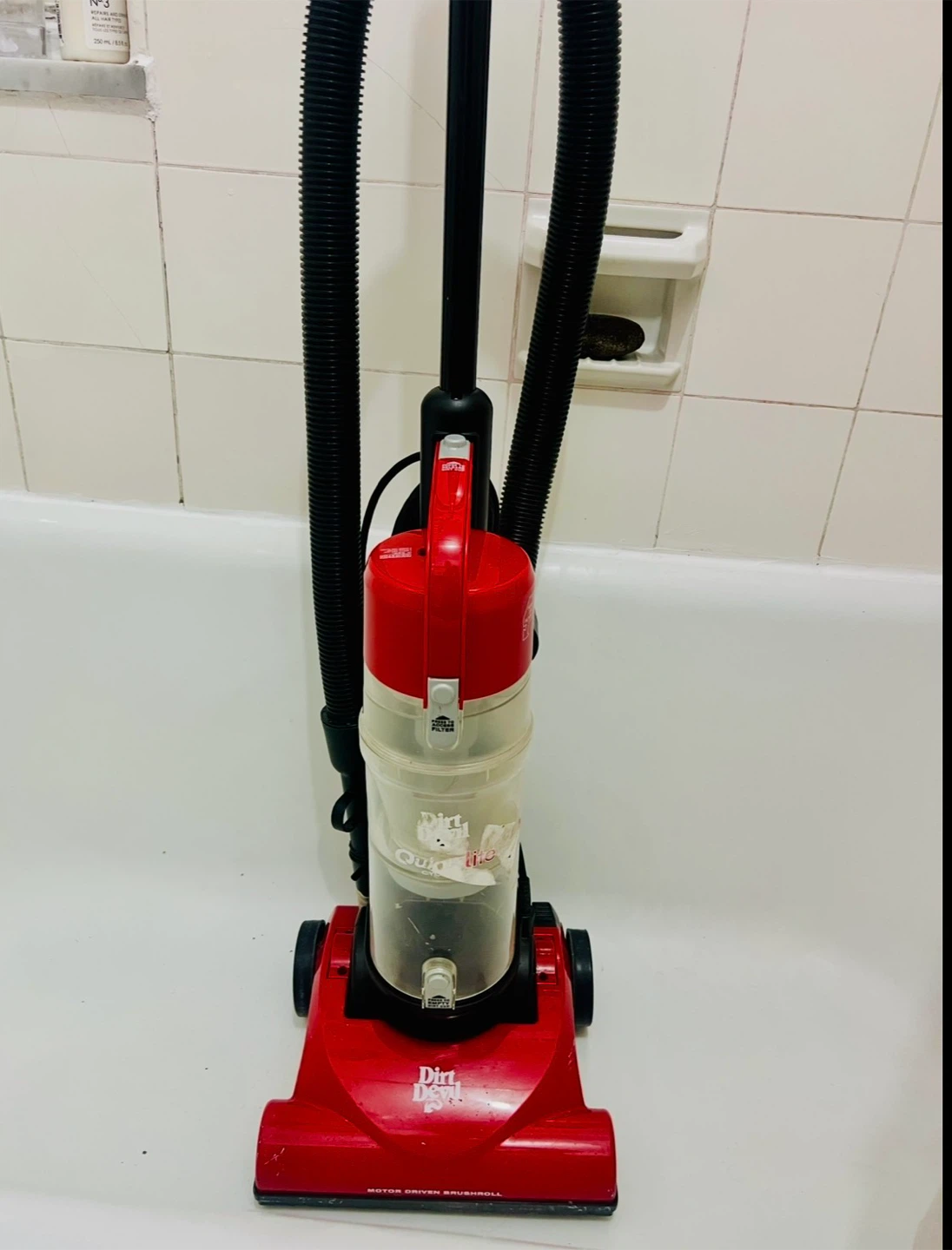 Dirt Devil Upright Vacuum Cleaner - photo 3