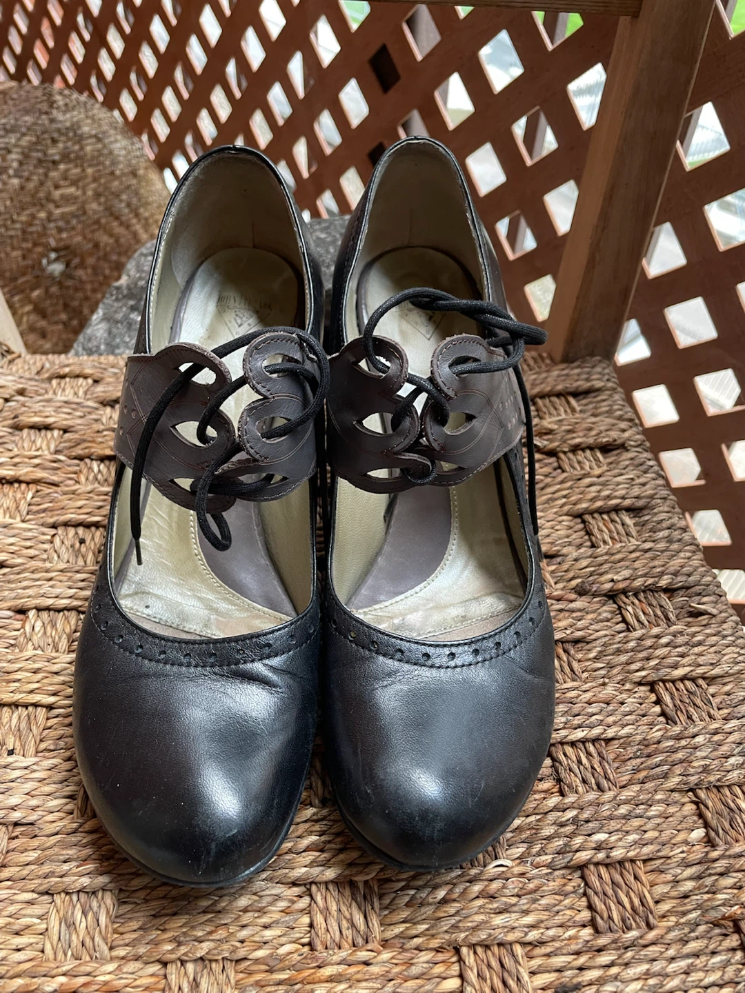 John Fluevog Mary Jane Shoes Size 8