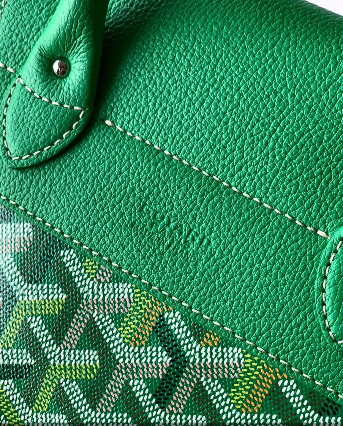 Green pattern backpack - photo 4