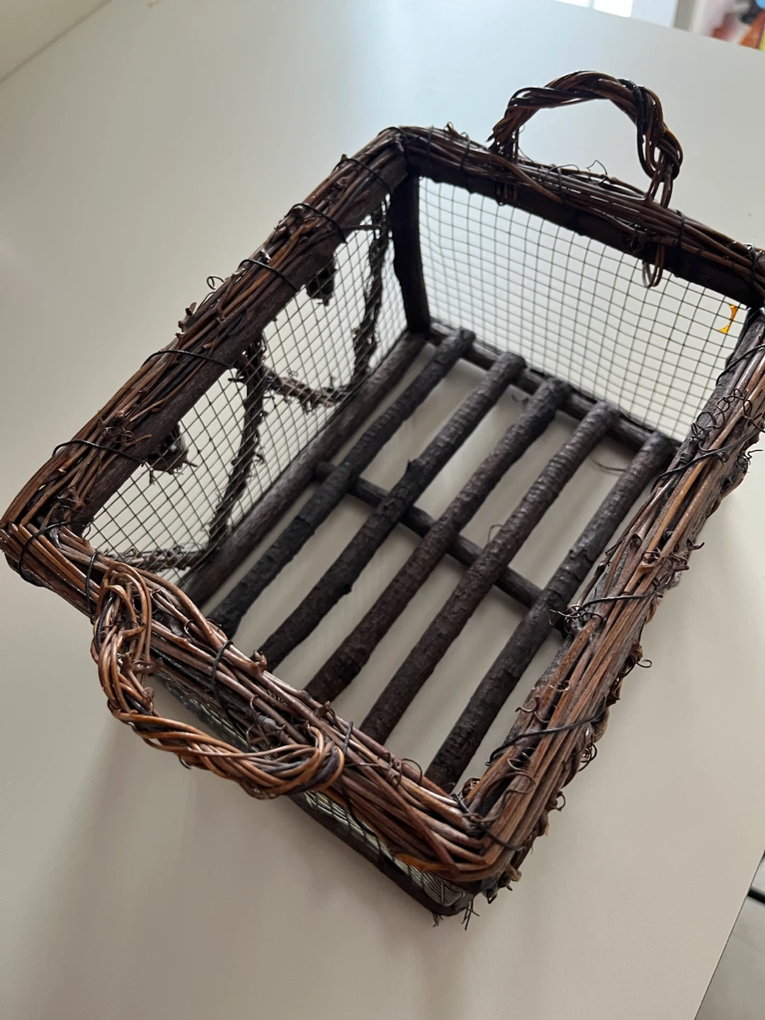 Decorative Woven Baskets with Hearts (Set of 2) - photo 3