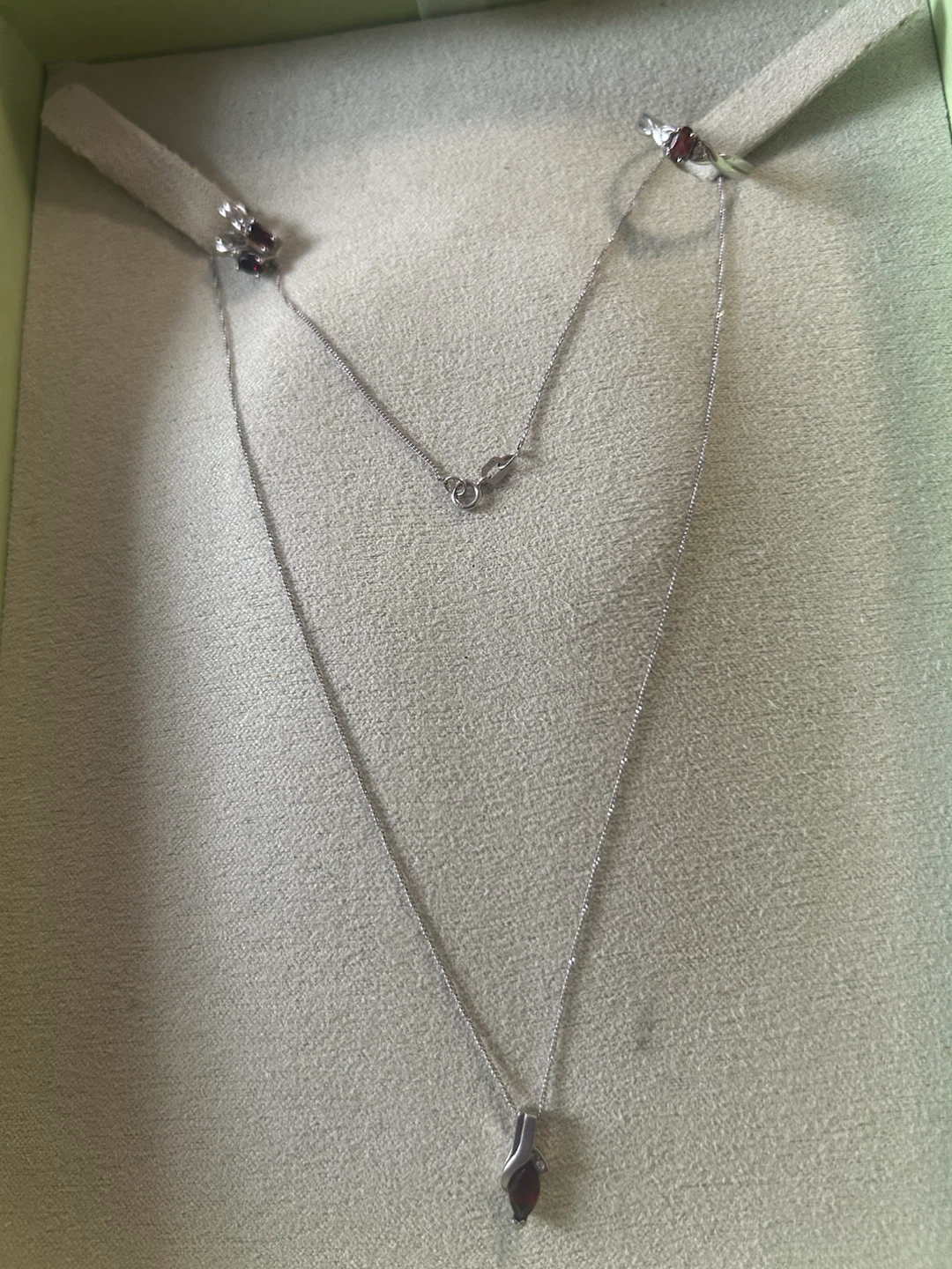 10k Set with Diamond/Garnet Pendant