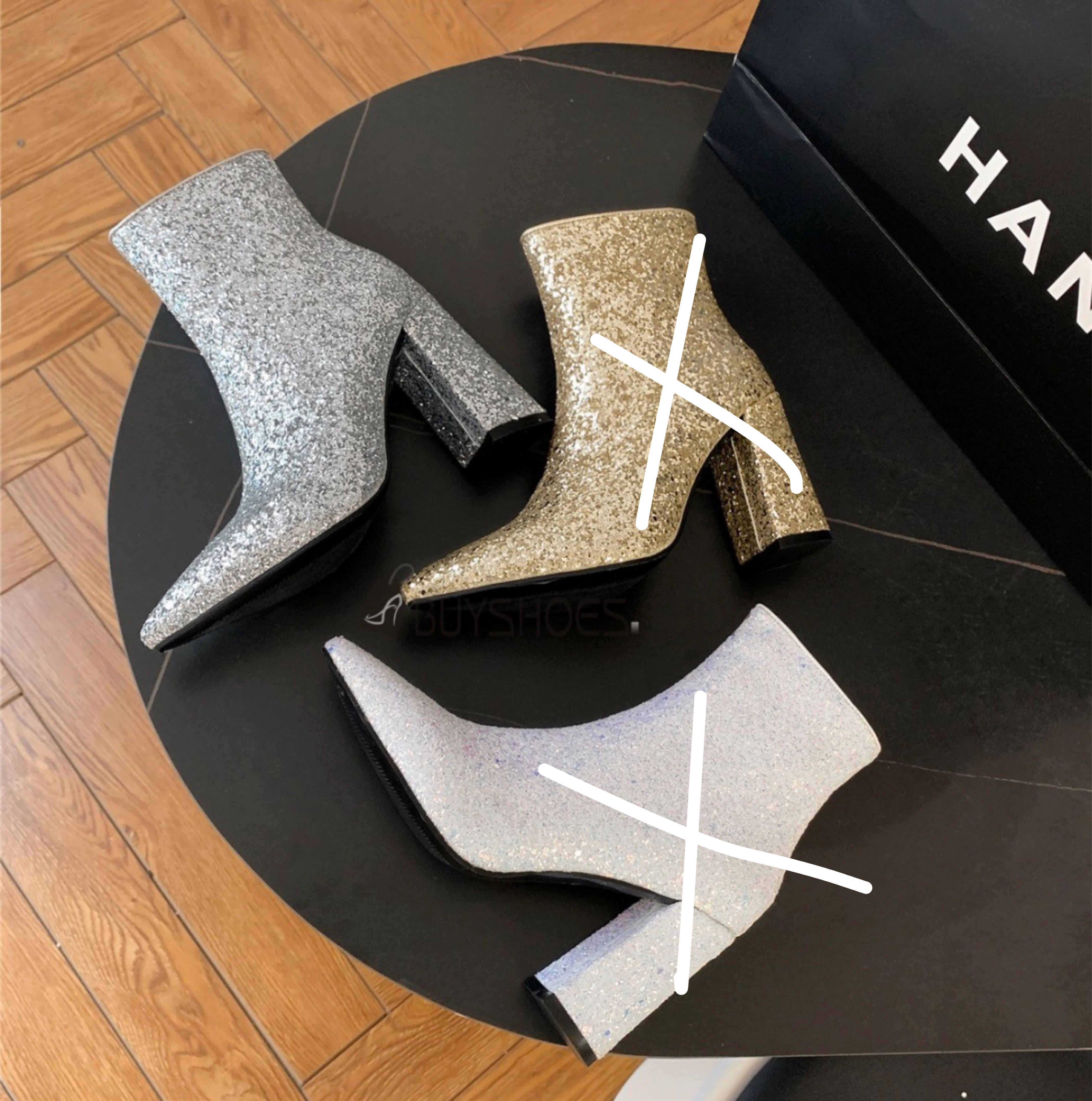 Women’s glitter shoes
