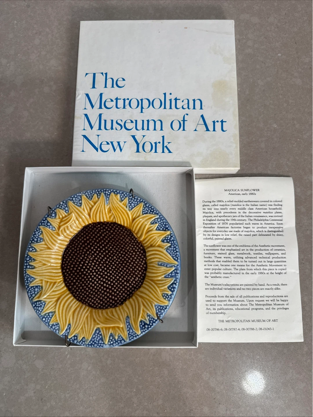 Metropolitan Museum of Art Majolica Sunflower Plate