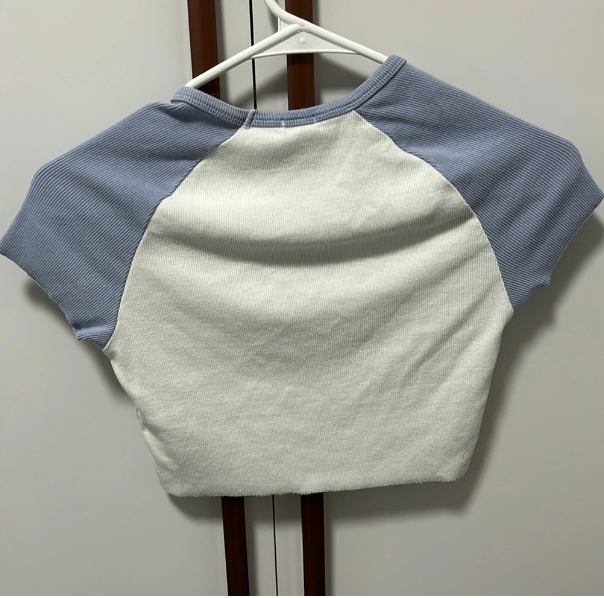 Garage Chicago League Cropped T-Shirt - photo 2