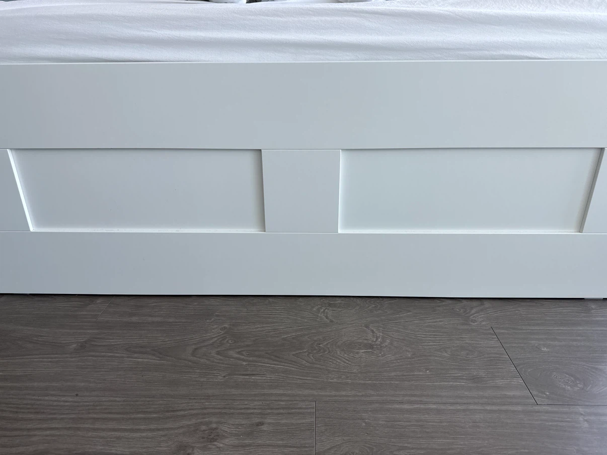IKEA bed with mattress - photo 2
