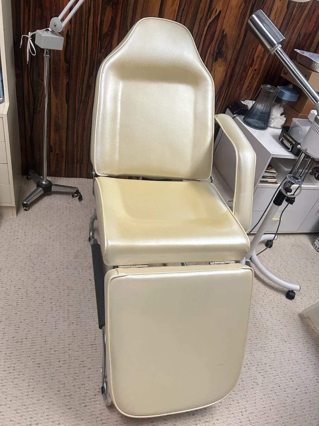 Cream Facial Chair