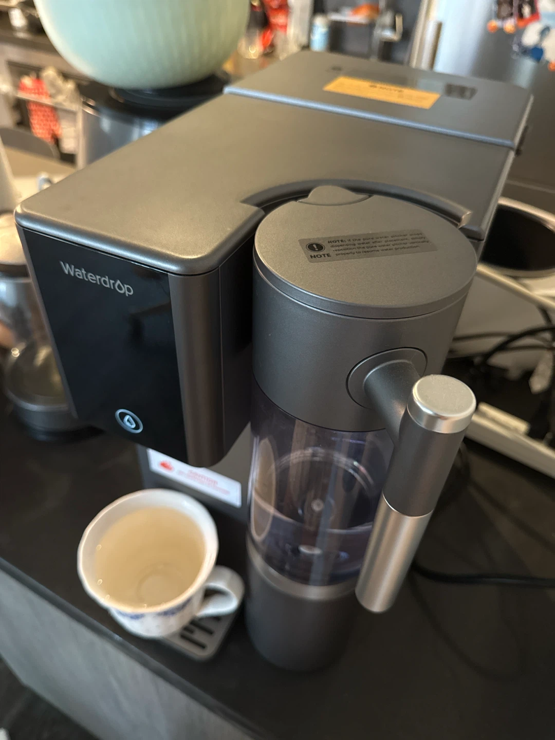 Like New Waterdrop smart water filter / hot & cold water - photo 3