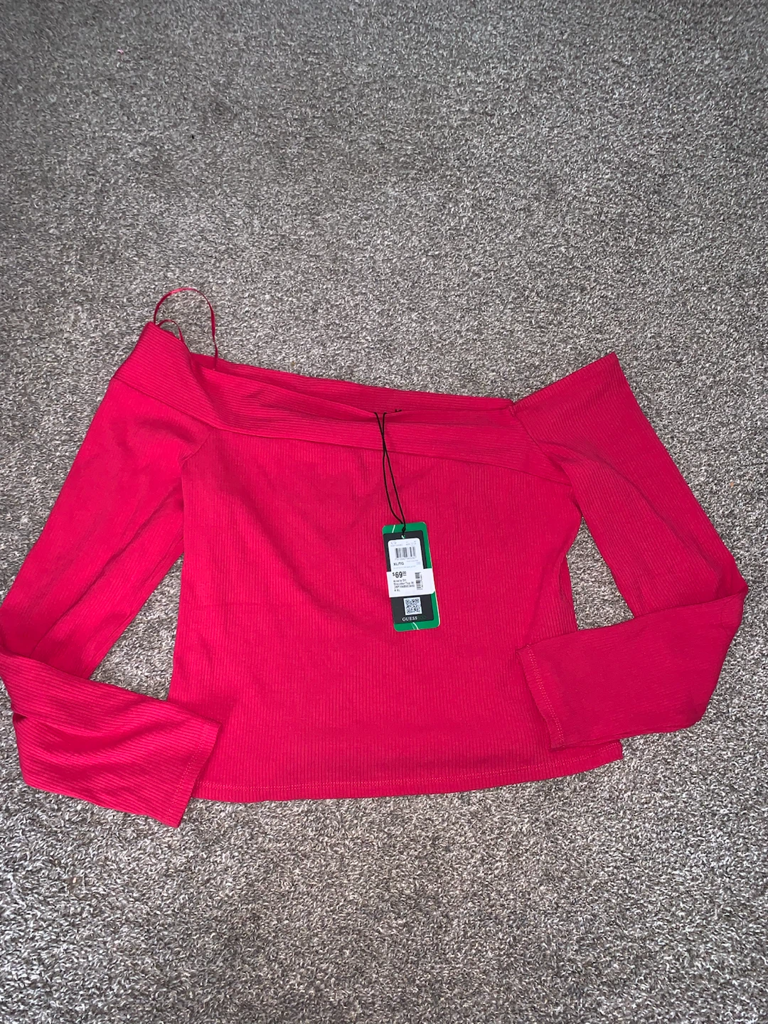 Guess Amelia Off Shoulder Top - XL