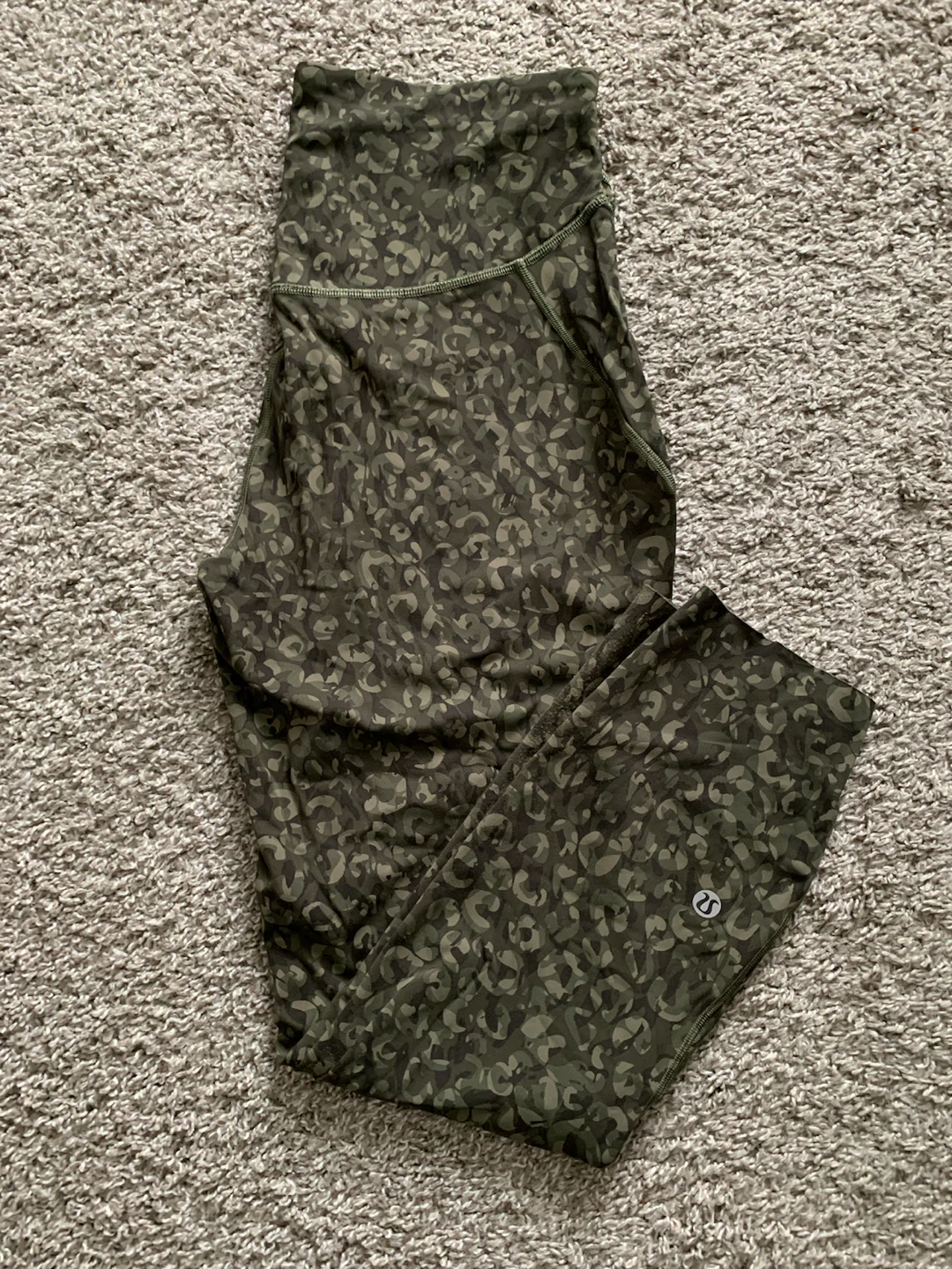 Lululemon Align High-Rise Crop Leggings Size 6 - photo 3