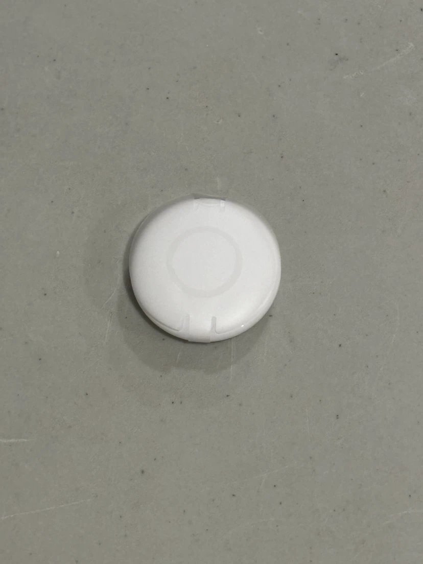 *BRAND NEW* Apple Airtag - photo 2