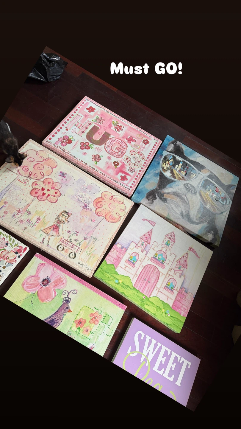 Assorted Decorative Wall Art Pieces