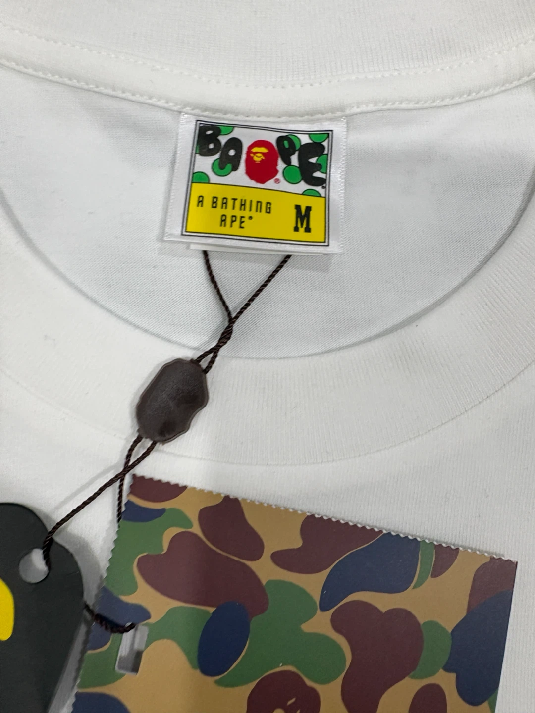 (PRICE NEGOTIABLE) BAPE White Pink Camo Ape T-Shirt - photo 4