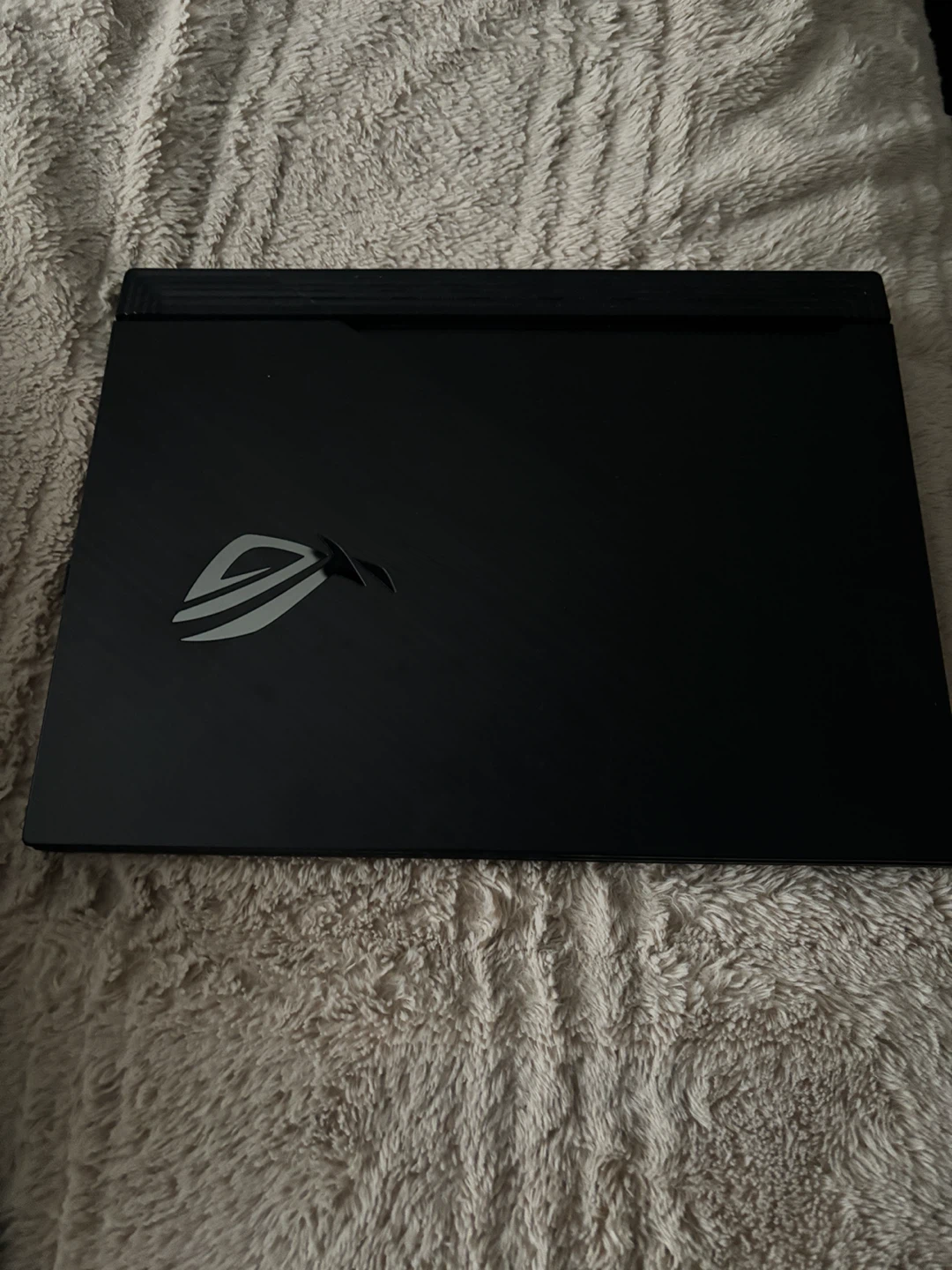 ASUS ROG Strix G153 - photo 3