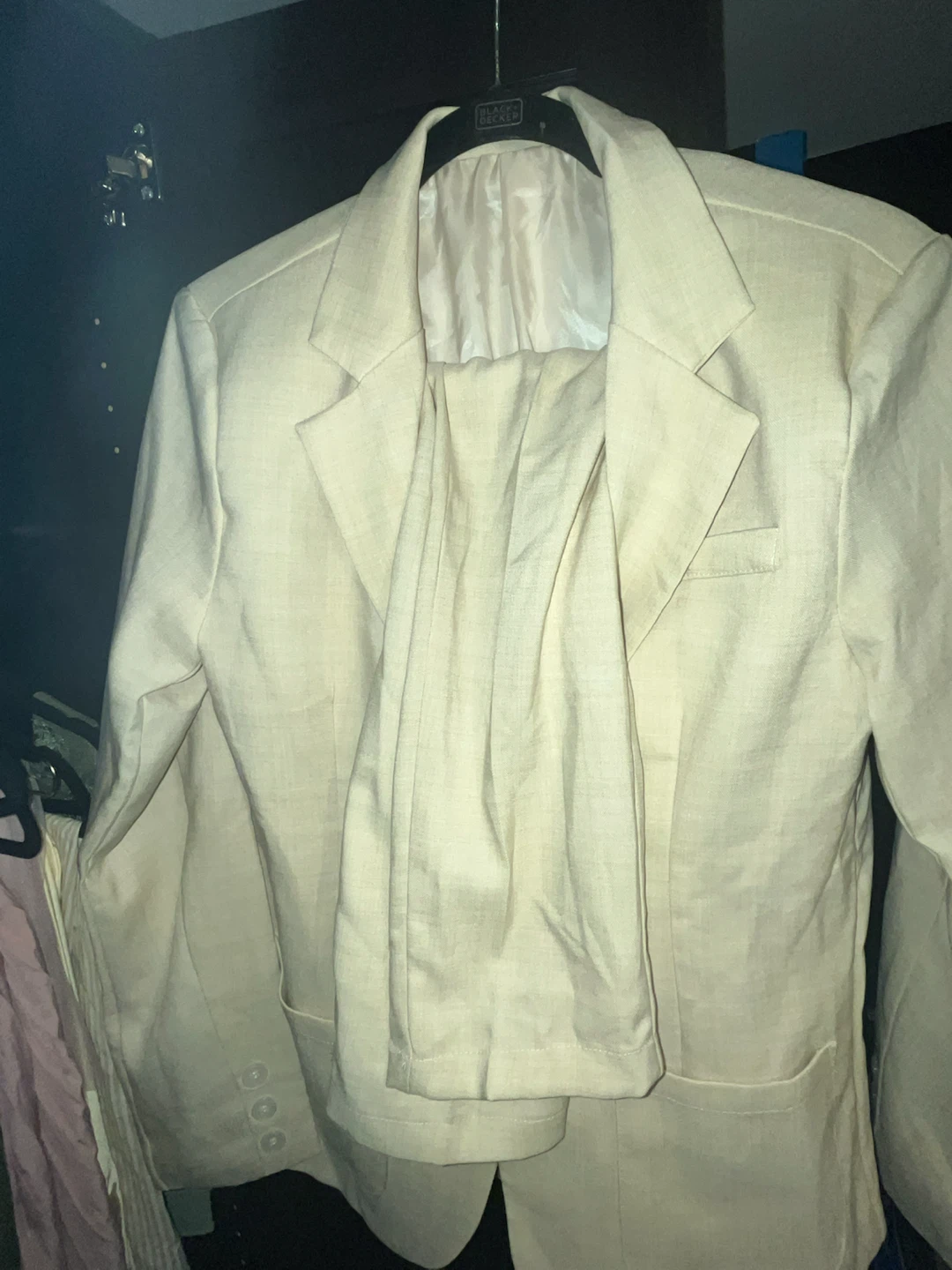 Beaulieu & Decker Linen Blazer & Trousers Set
