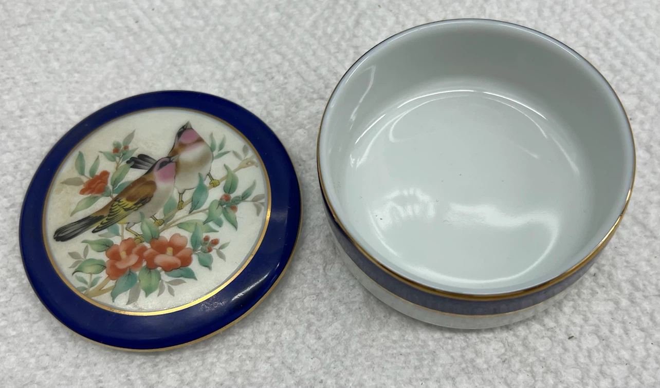 Vintage Cobalt Blue Bird Porcelain Trinket Box Japan
