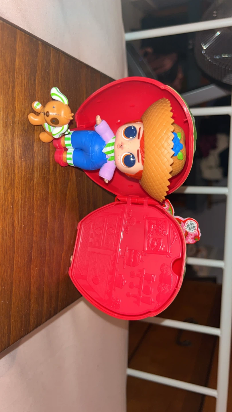 Strawberry Shortcake Berry Happy Home Playset - photo 2