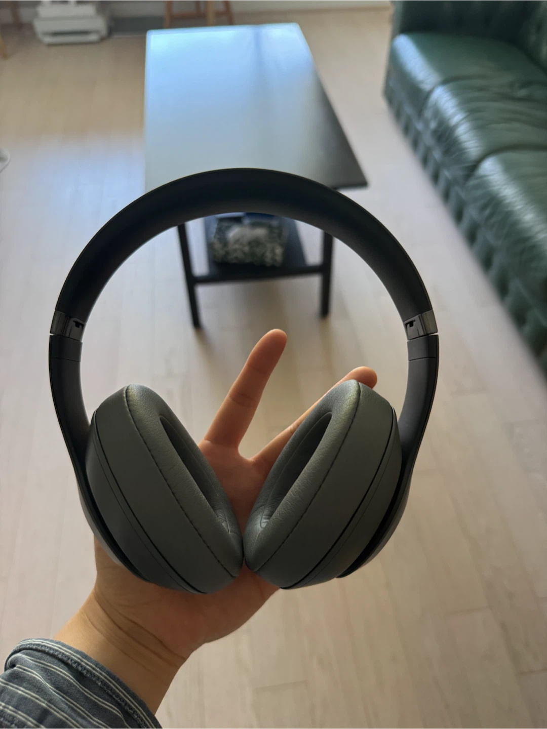 Beats Studio3 Wireless Headphones - Grey