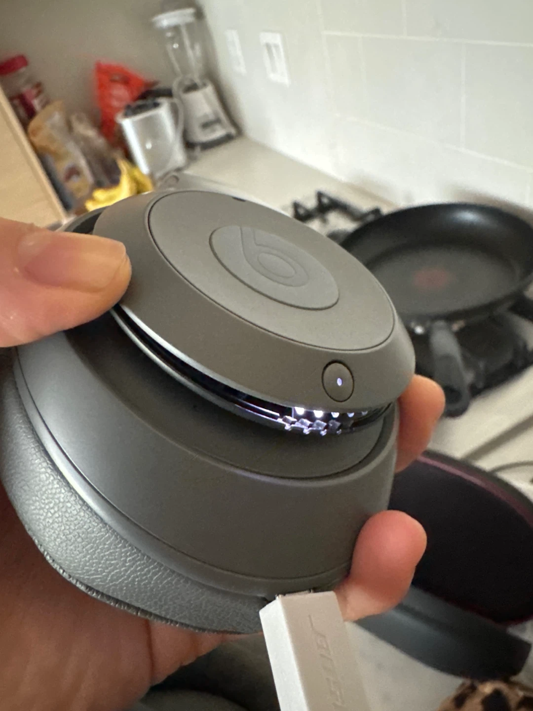 Beats Studio3 Wireless Headphones - Grey - photo 5
