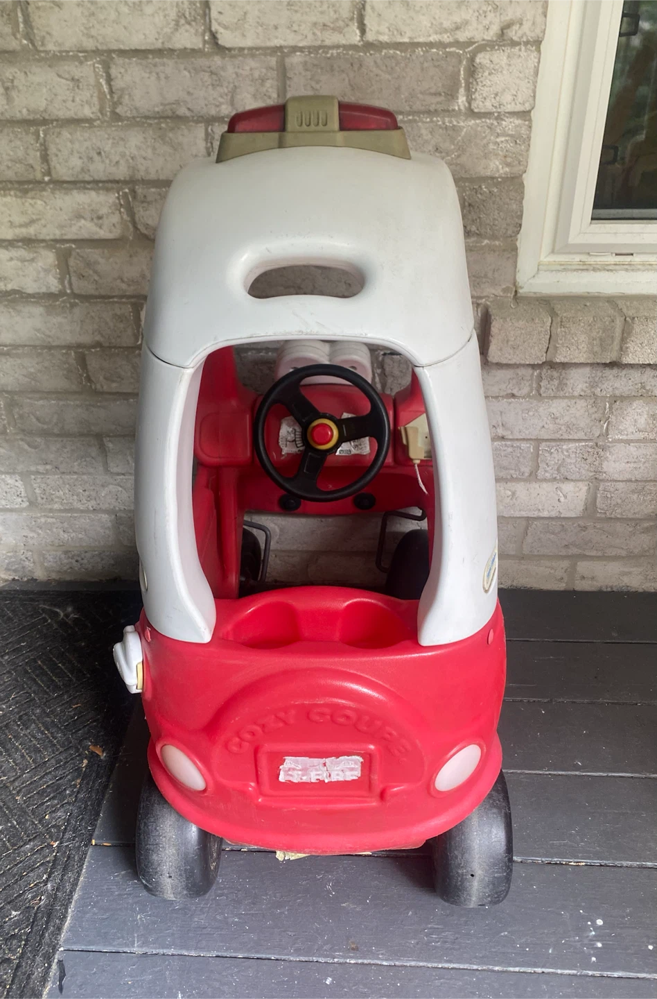 Little Tikes ride & rescue cozy coupe car - photo 4