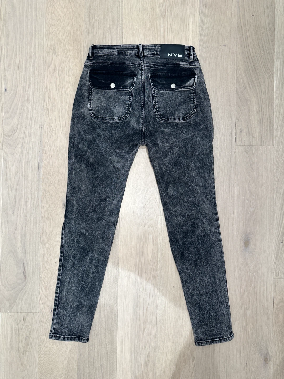 NYE Classic Acid Wash Skinny Jeans - photo 4