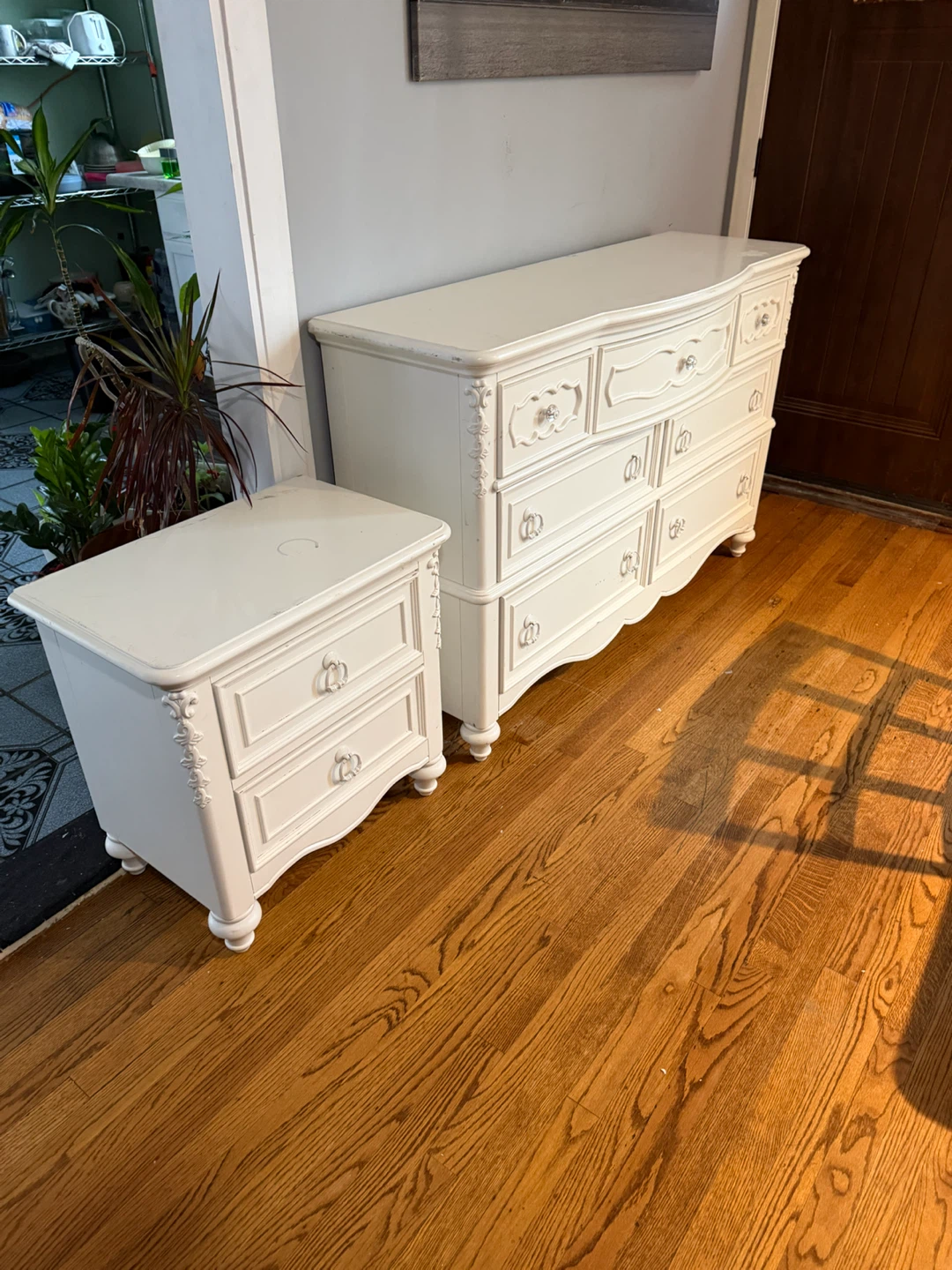 White Dresser and Nightstand Set - photo 3