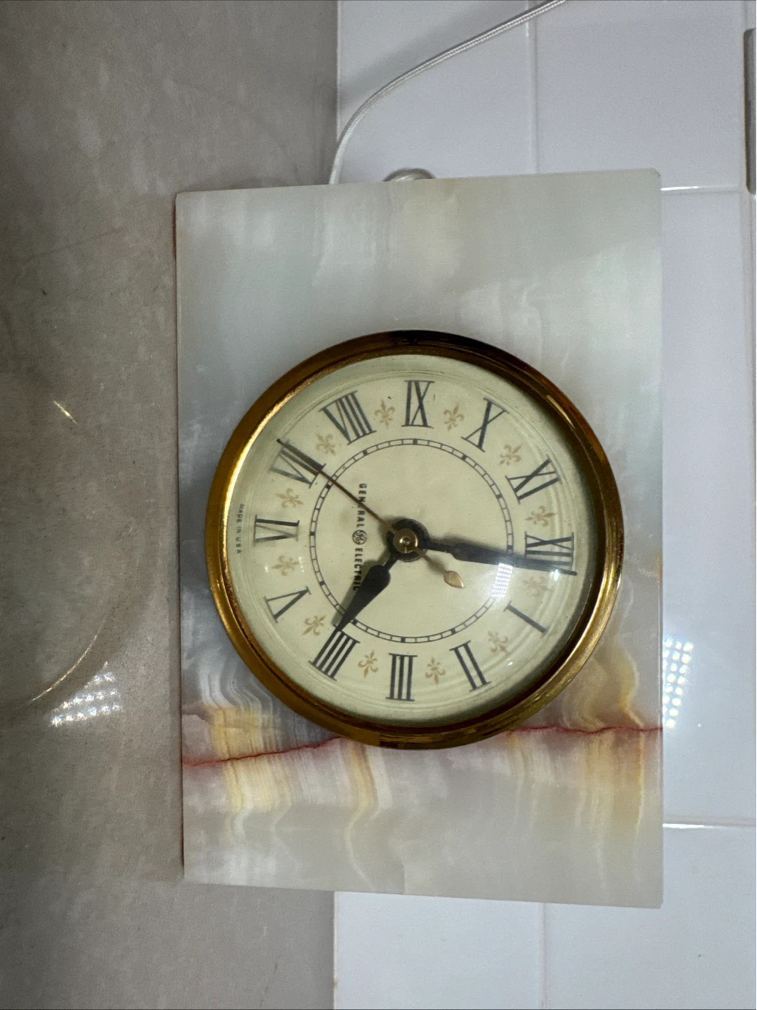 General Electric Onyx Mantle Clock